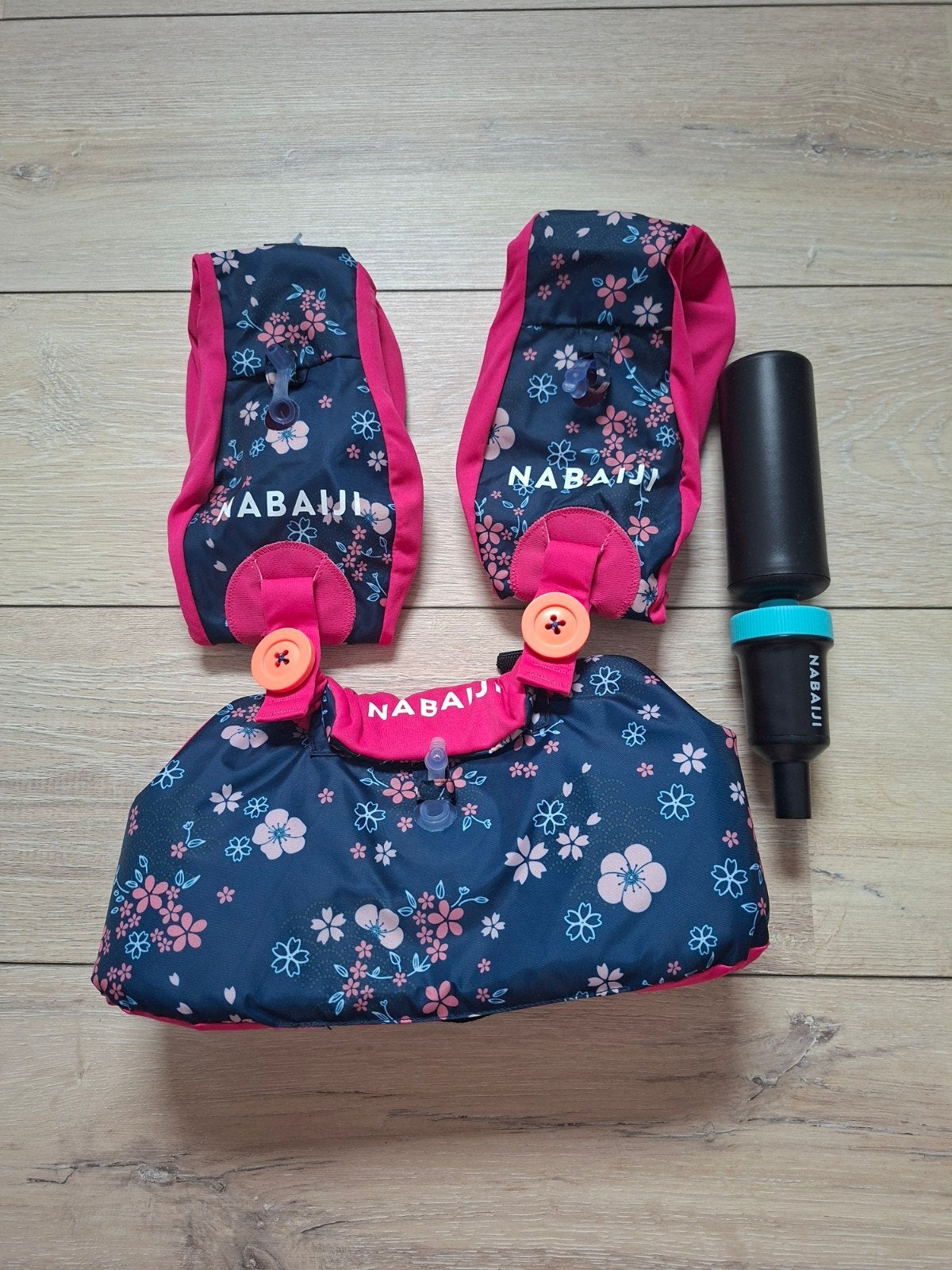 Nieuw Nabaiji zwemvest/zwemband met pomp, 15-30kg, Ophalen of Verzenden, Nieuw