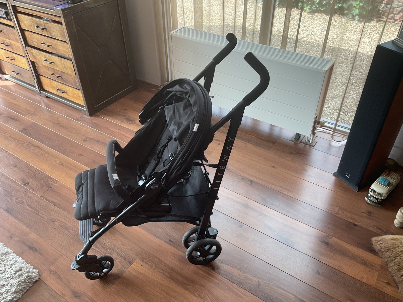 Te Koop Wandelwagen CHICCO LITEWAY zwart, Ophalen, Zo goed als nieuw, Overige merken, Regenhoes