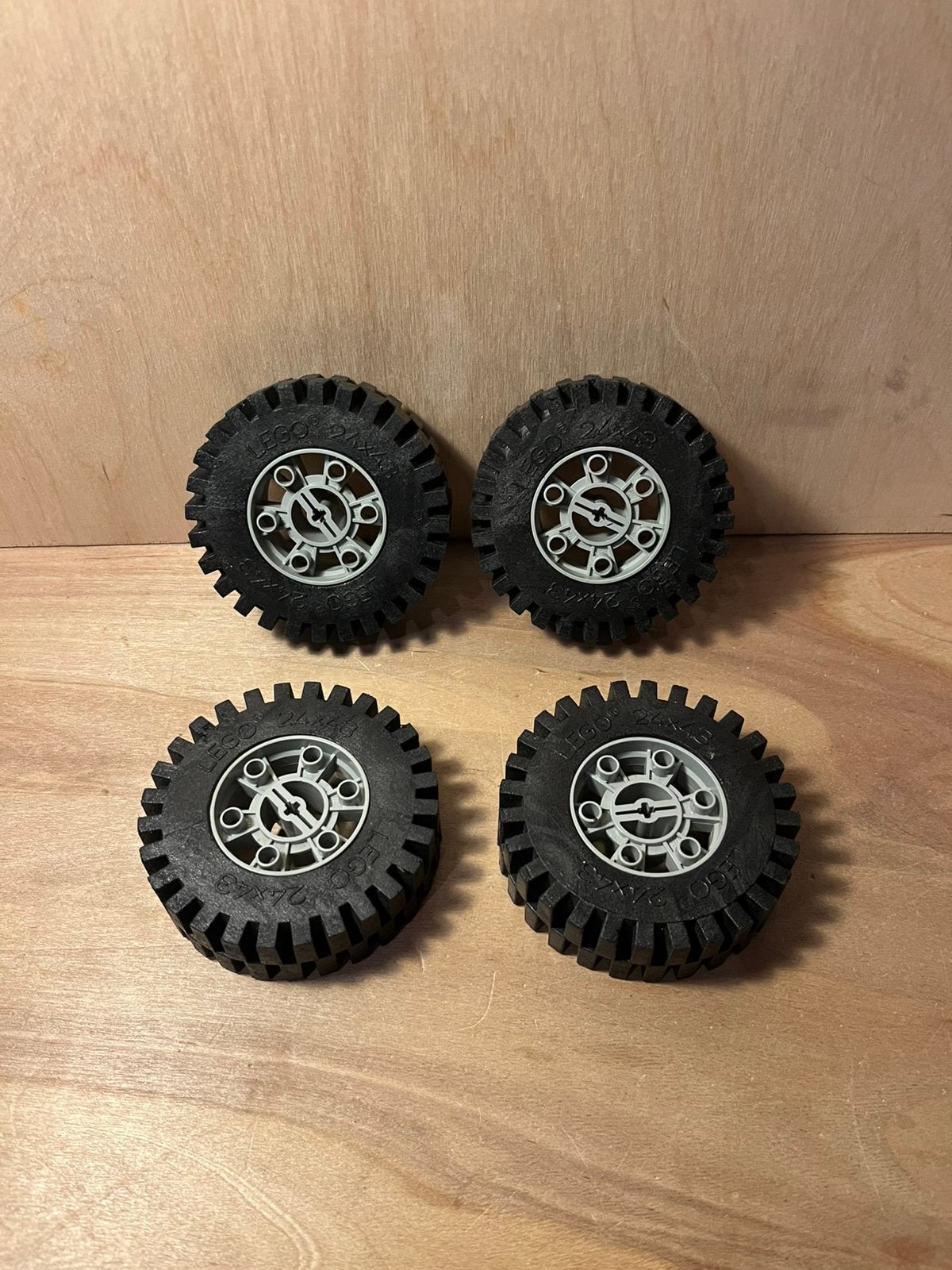 Lego Partij Lot 4x Technic Wiel 24 x 43, Ophalen of Verzenden, Gebruikt, Losse stenen, Lego