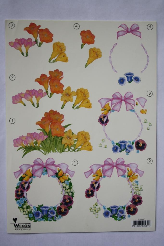 12 stuks 3D Knipvellen krans 6939, Ophalen of Verzenden, Nieuw, Natuur, Knipvel