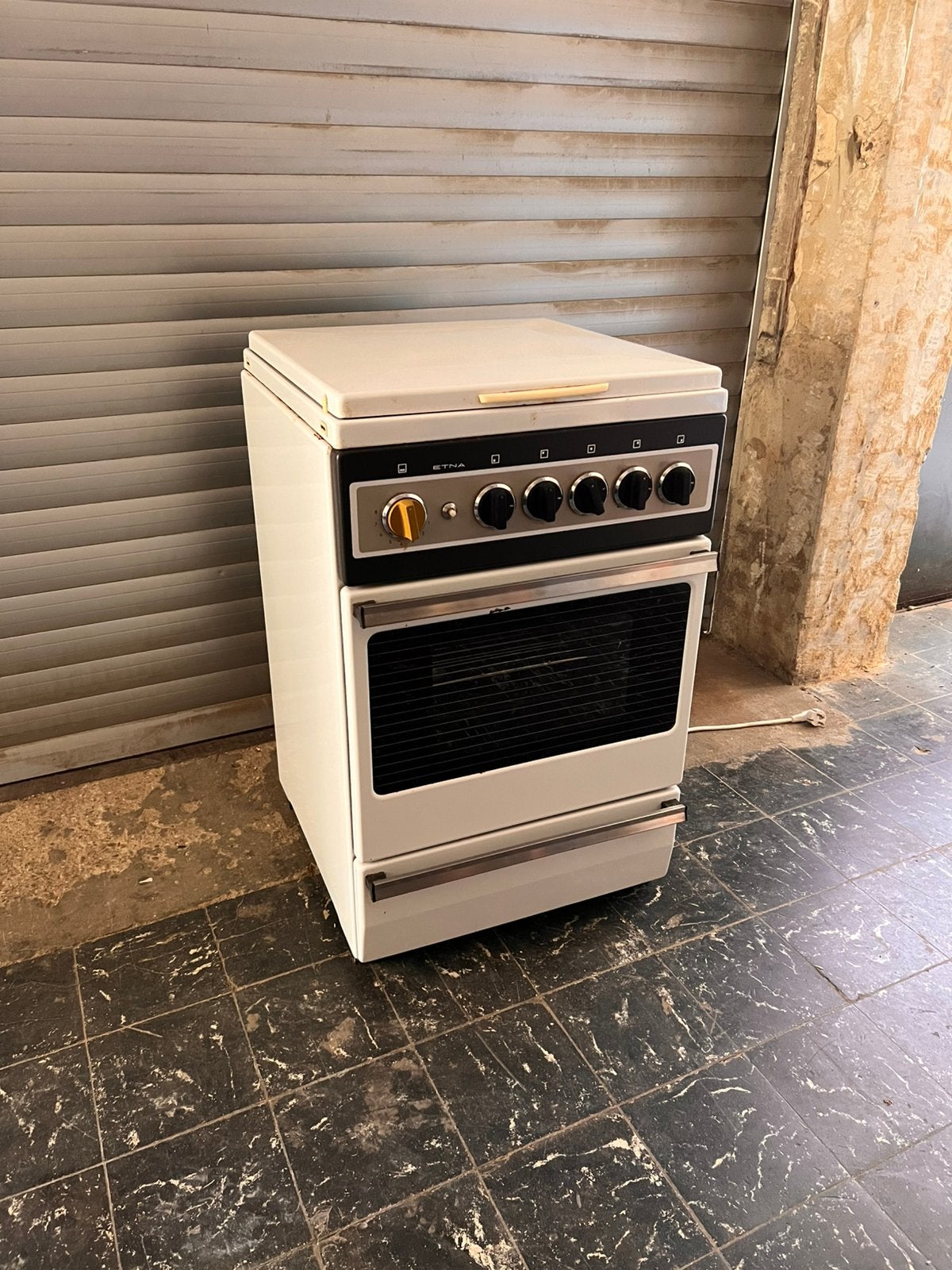 Etna fornuiz met oven, Witgoed en Apparatuur, Ophalen, 4 kookzones, Zo goed als nieuw, Gas