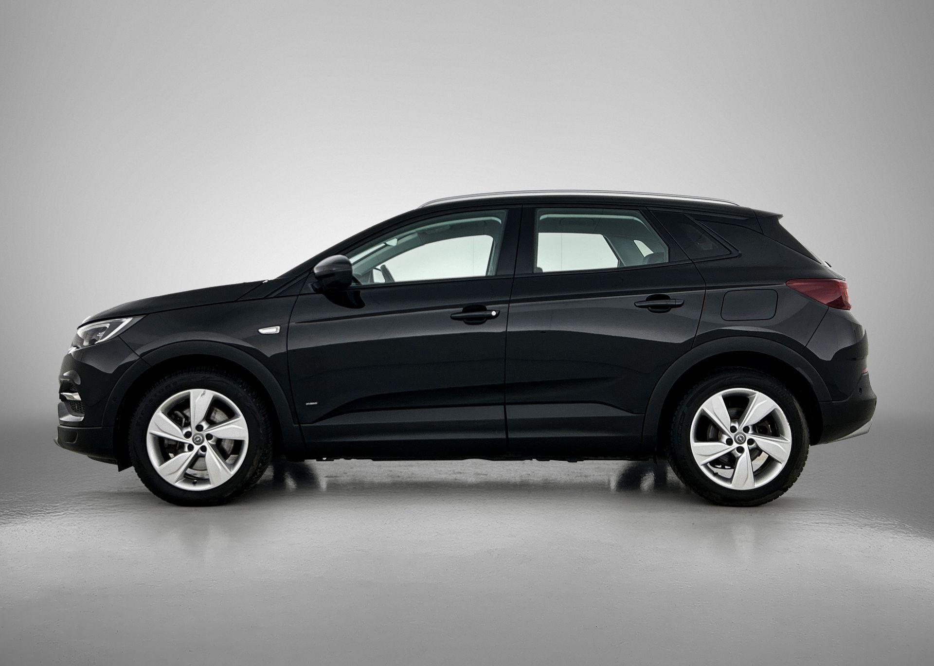 Opel Grandland X 1.6 Turbo Hybrid Elegance | Apple Carplay/A, Auto's, Opel, Euro 6, 4 cilinders, Leder en Stof, Zwart