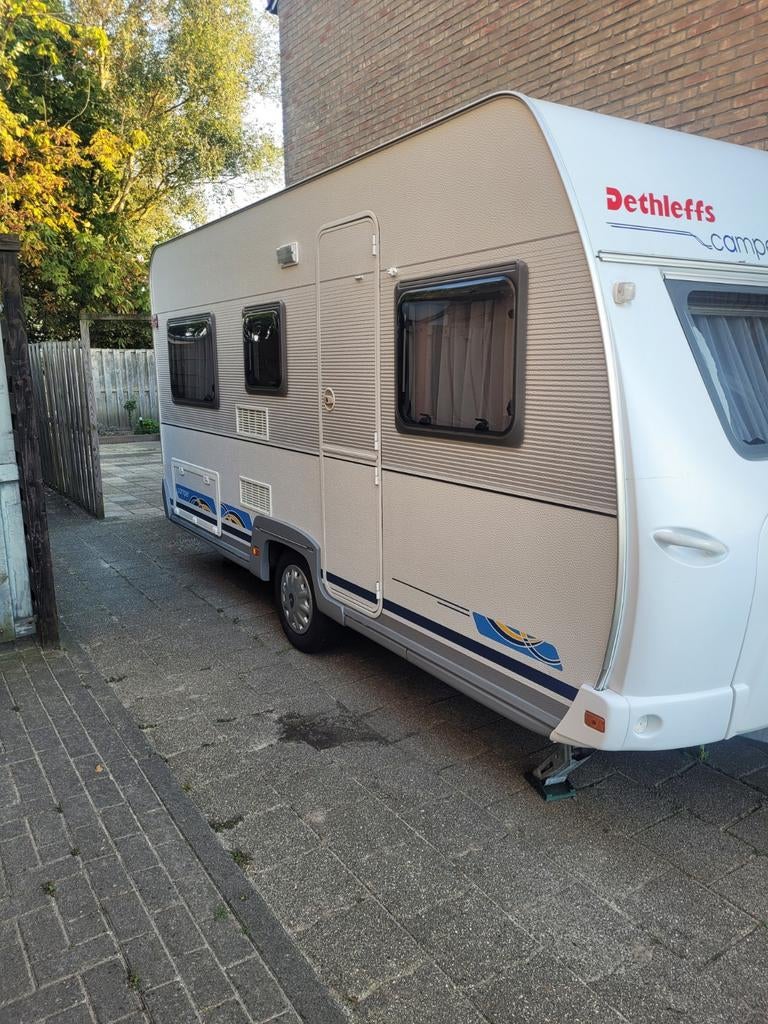 Dethleffs 430DB instapklaar, 750 - 1000 kg, Particulier, Dethleffs, Schokbreker