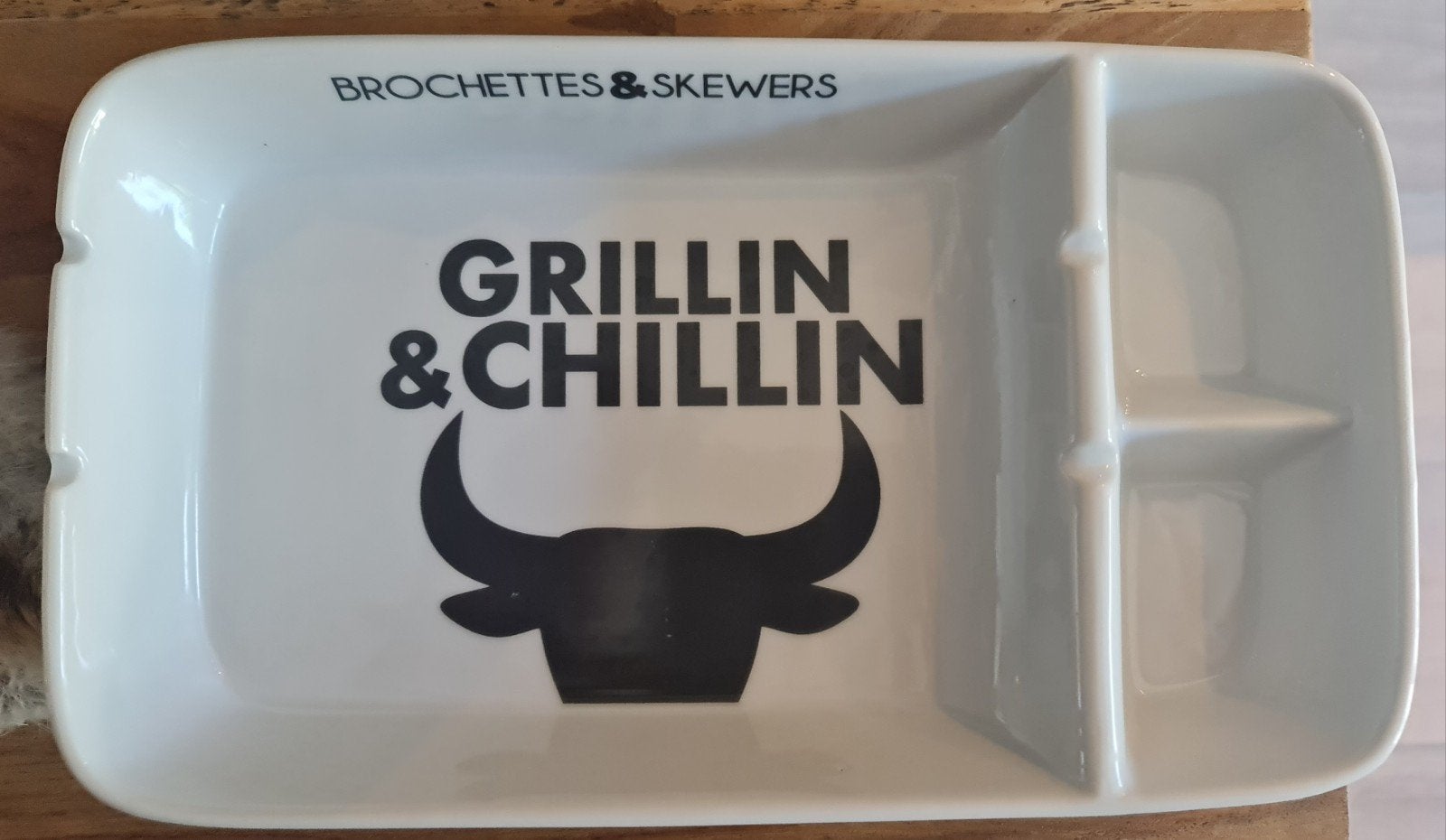 Gusta Grillin&chillin bbq borden 4 stuks, Ophalen of Verzenden, Zo goed als nieuw, Overige stijlen, Bord(en)