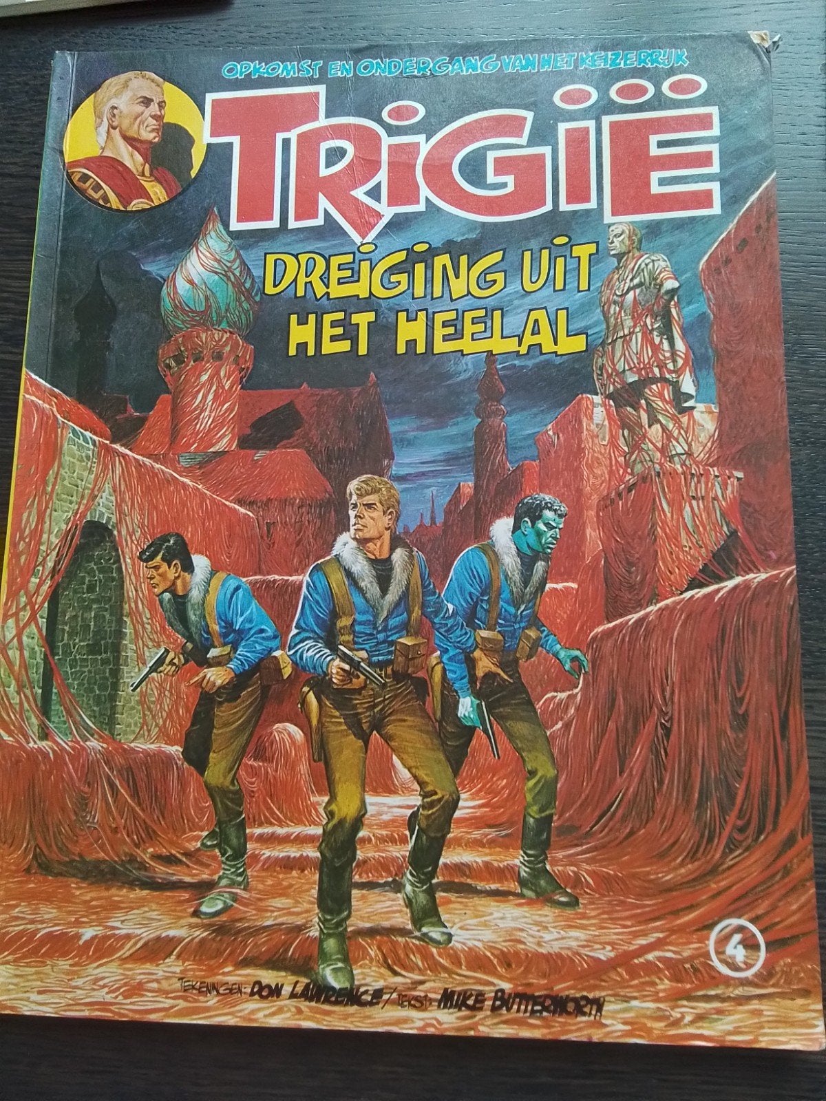 Trigië. Dreiging uit het Heelal, Don Lawrence, Mike Butterworth, Europa, Ophalen of Verzenden, Gelezen