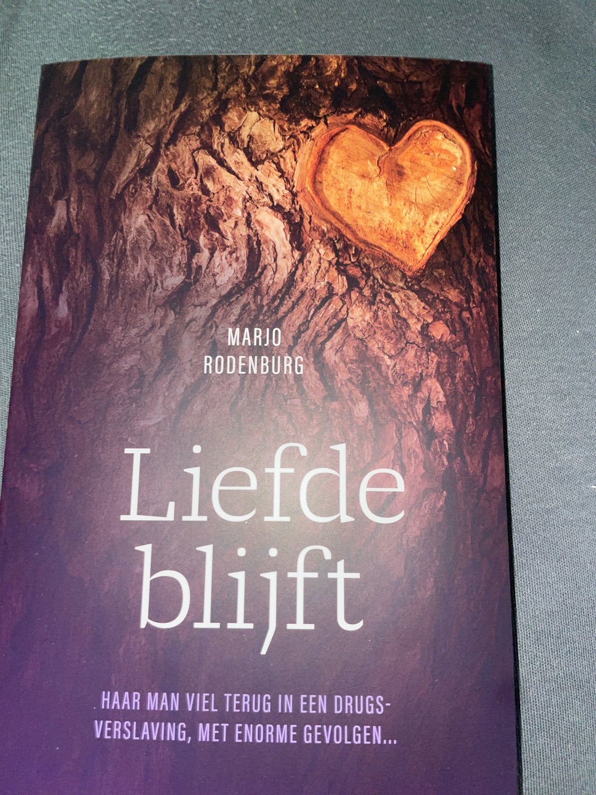Liefde blijft - Marjo Rodenburg (Zo goed als nieuw), Ophalen, Zo goed als nieuw, Nederland