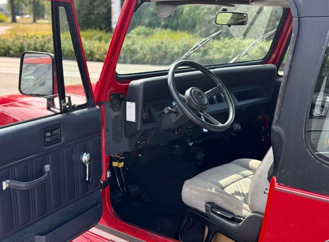 ‼️JEEP WRANGLER YJ 2.5 121PK 1 EIGENAAR ORG NL HARD/SOFTTOP, Auto's, Stof, 4 cilinders, Open dak, Bedrijf