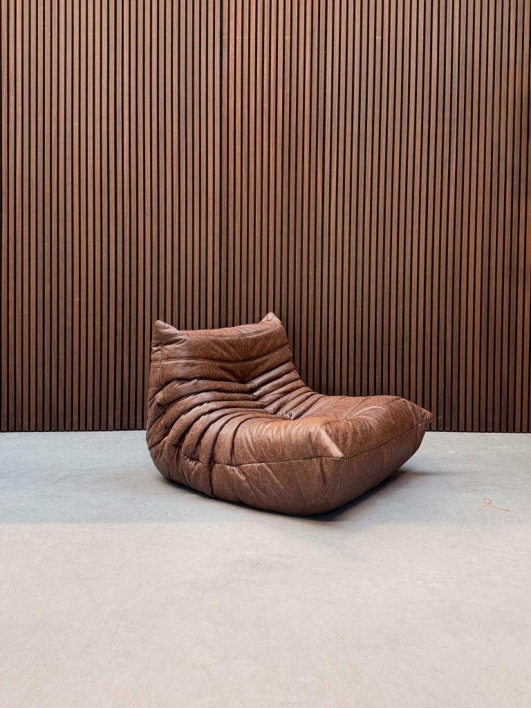Ligne Roset Togo Fireside Chair | Mocha Leder, Antiek en Kunst, Ophalen of Verzenden