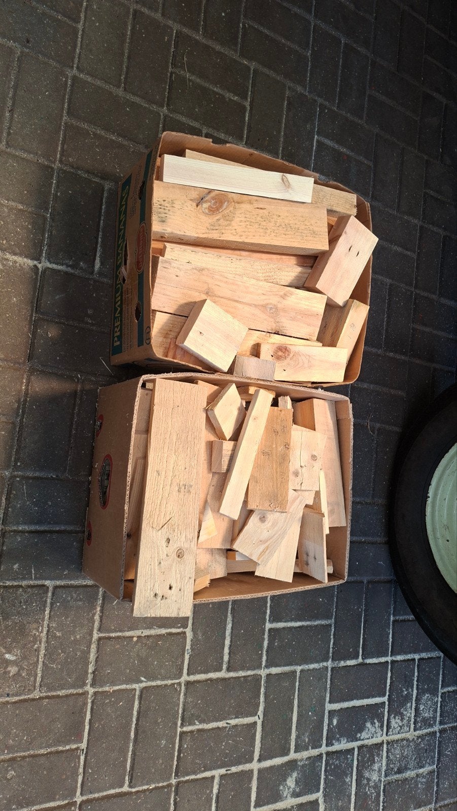 Dozen brandhout 1.50 per doos meerdere beschikbaar, Tuin en Terras, Haardhout, Minder dan 3 m³, Ophalen