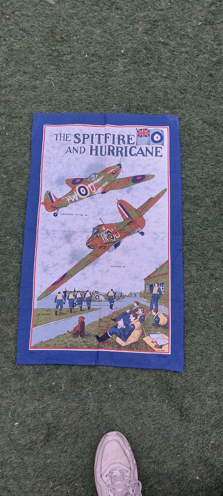 Vintage the Spitfire and Hurricane theedoek, Ophalen of Verzenden