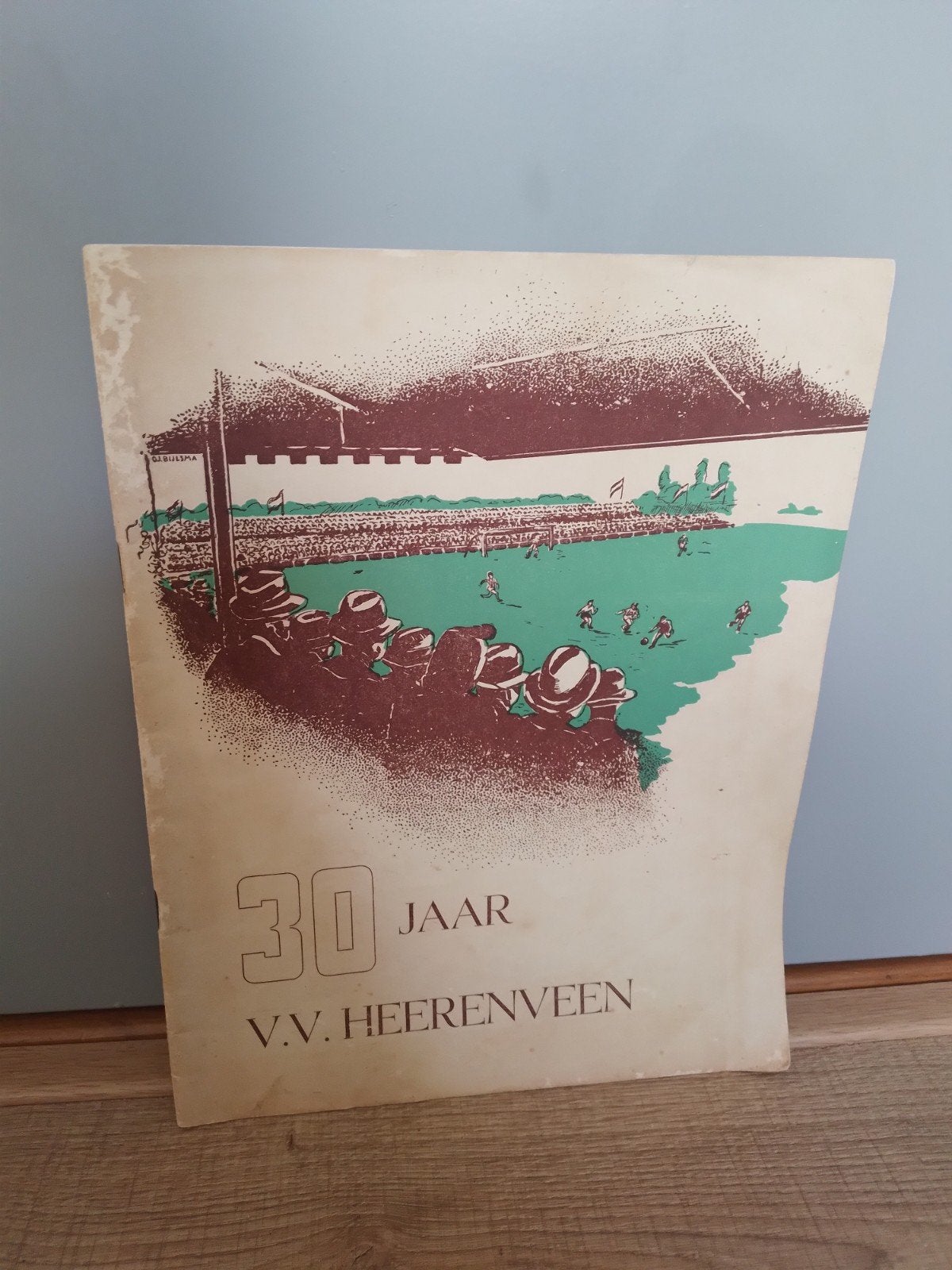 Geschiedenisboekje 30 jaar V.V Heerenveen, Boeken, Geschiedenis | Stad en Regio, Ophalen of Verzenden, Gelezen
