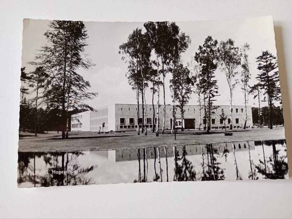 Tilburg Hogeschool, Ophalen of Verzenden, 1960 tot 1980, Ongelopen, Noord-Brabant