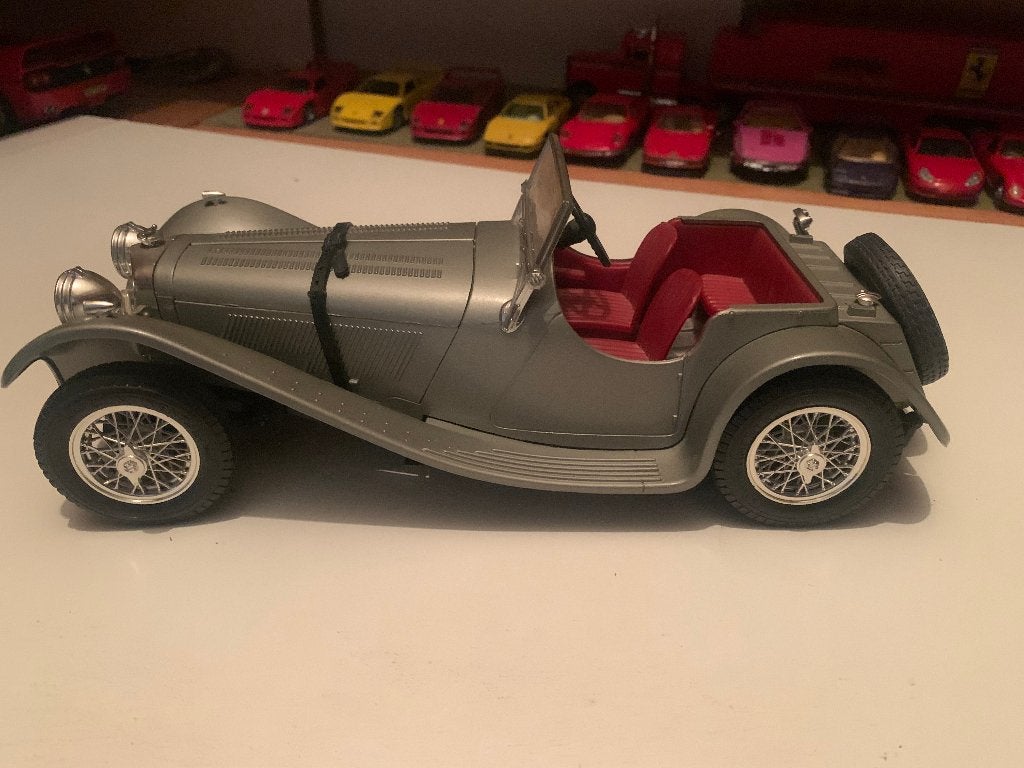 model auto  jaguar  ss 100 1937 1\18, Ophalen, Zo goed als nieuw, Auto, Bburago