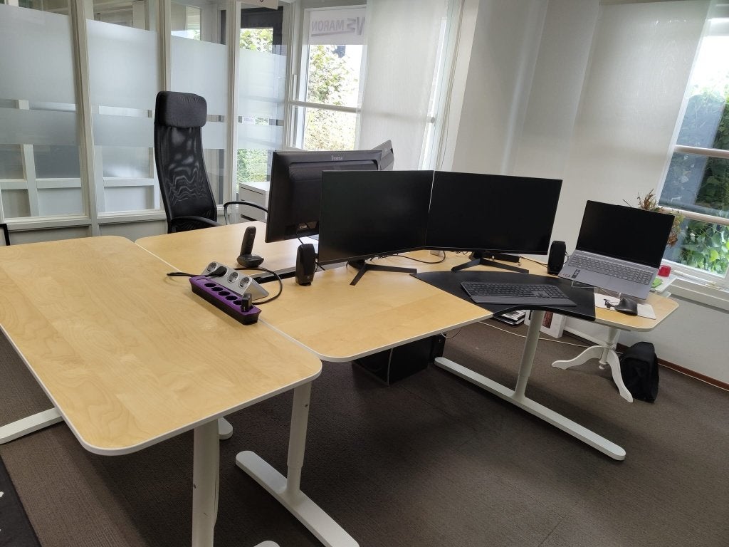 Ikea bureau's, Ophalen, 160 cm, Gebruikt, In hoogte verstelbaar