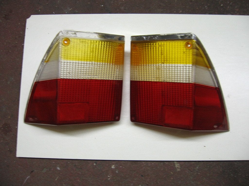 Saab 99 CombiCoupé Turbo Achterlichtkappen L+R., Auto-onderdelen, Ophalen of Verzenden, Gebruikt, Saab