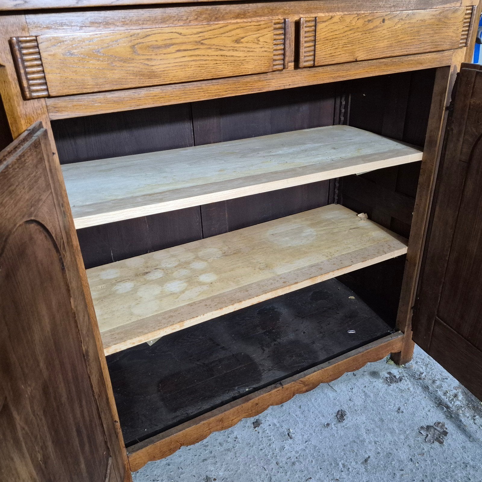 Foto 7 van Nette eikenhouten kast met veel bergruimte