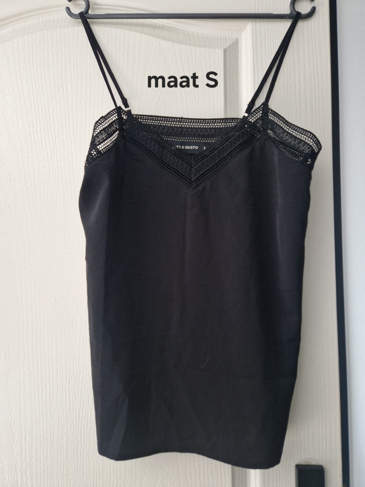 Top maat S, Guts & Gusto, Zwart, Ophalen of Verzenden, Zo goed als nieuw