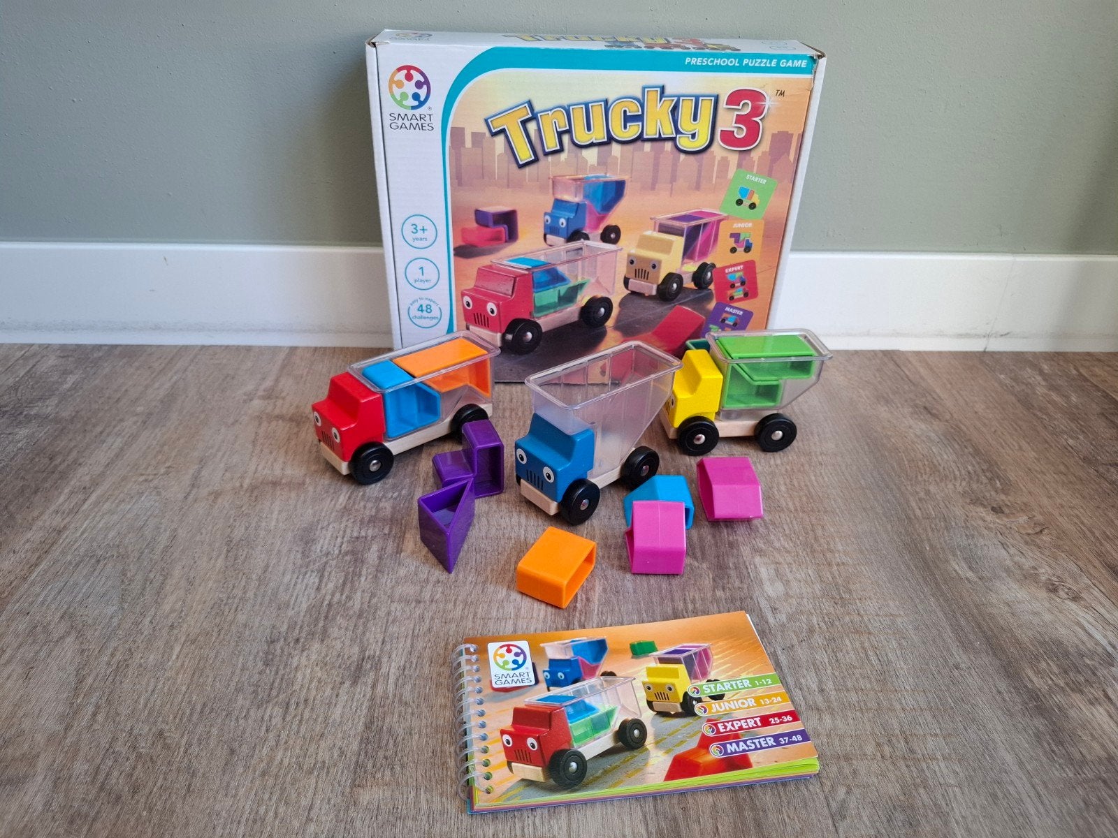 Smart Games Trucky 3 - Puzzelspel met vrachtwagens, Ophalen of Verzenden, Gebruikt, Overige typen, Met wieltjes