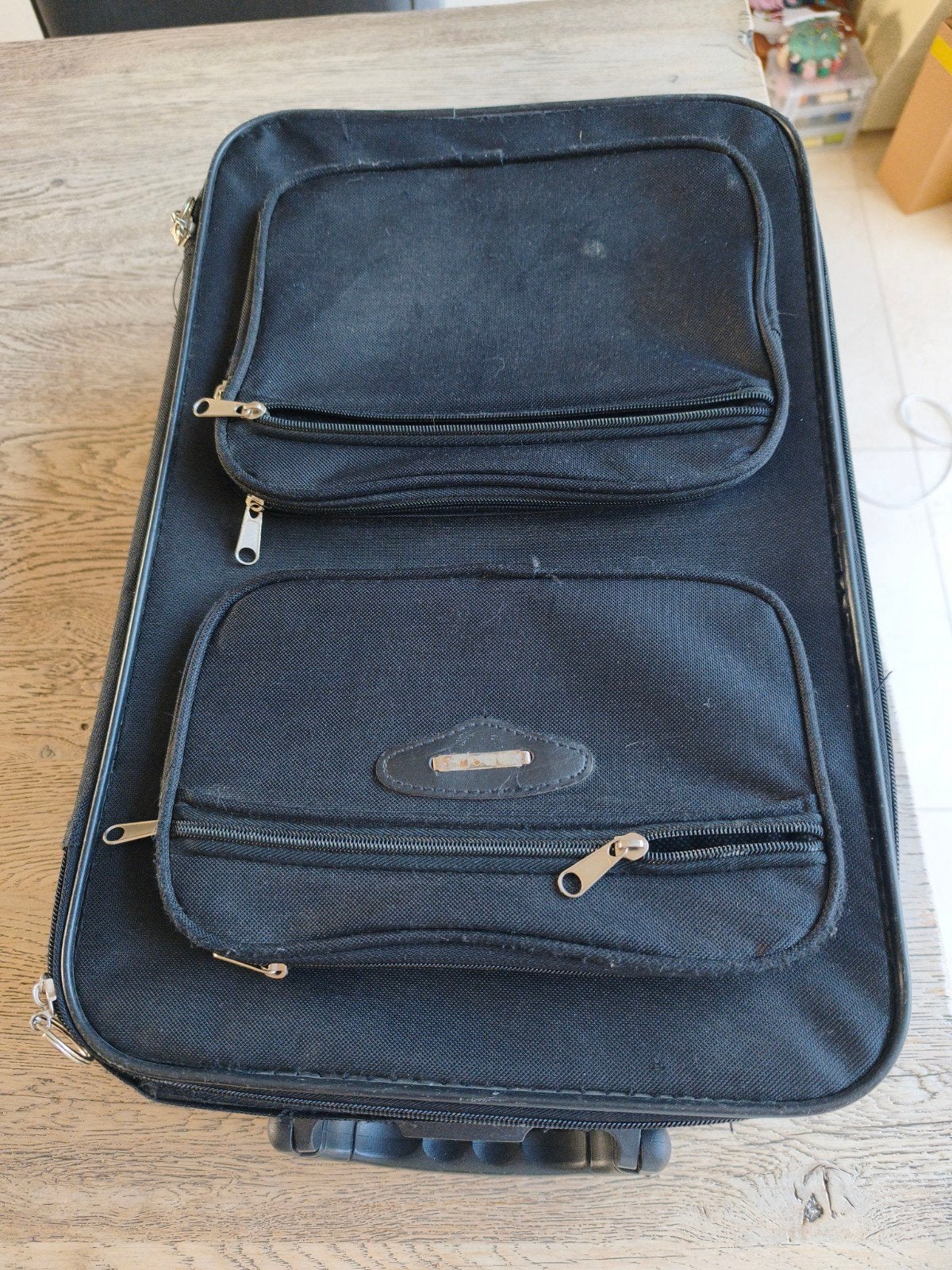 Gratis, koffer. 51x34x15 cm, Ophalen, Gebruikt, Hard kunststof