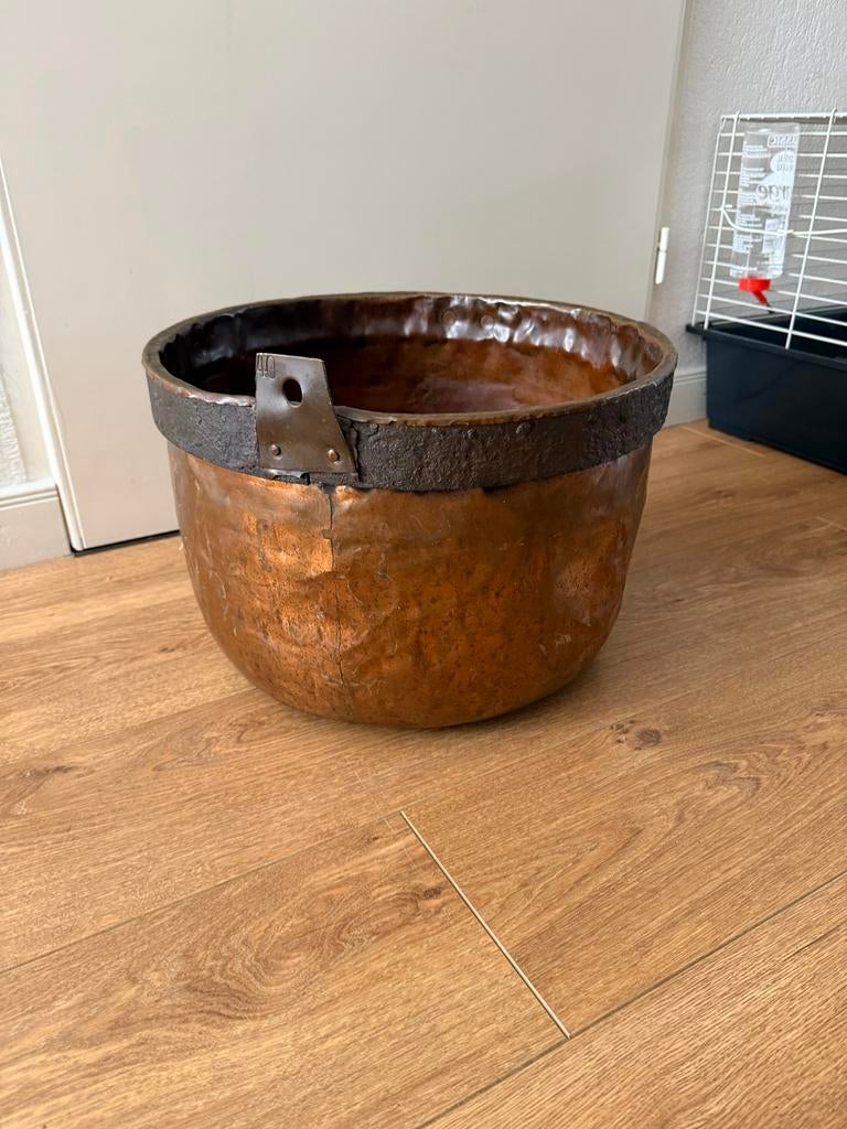 Antieke Ketel Pan koper hand gesmeden plantenbak, Antiek en Kunst, Antiek | Koper en Brons, Ophalen of Verzenden, Koper