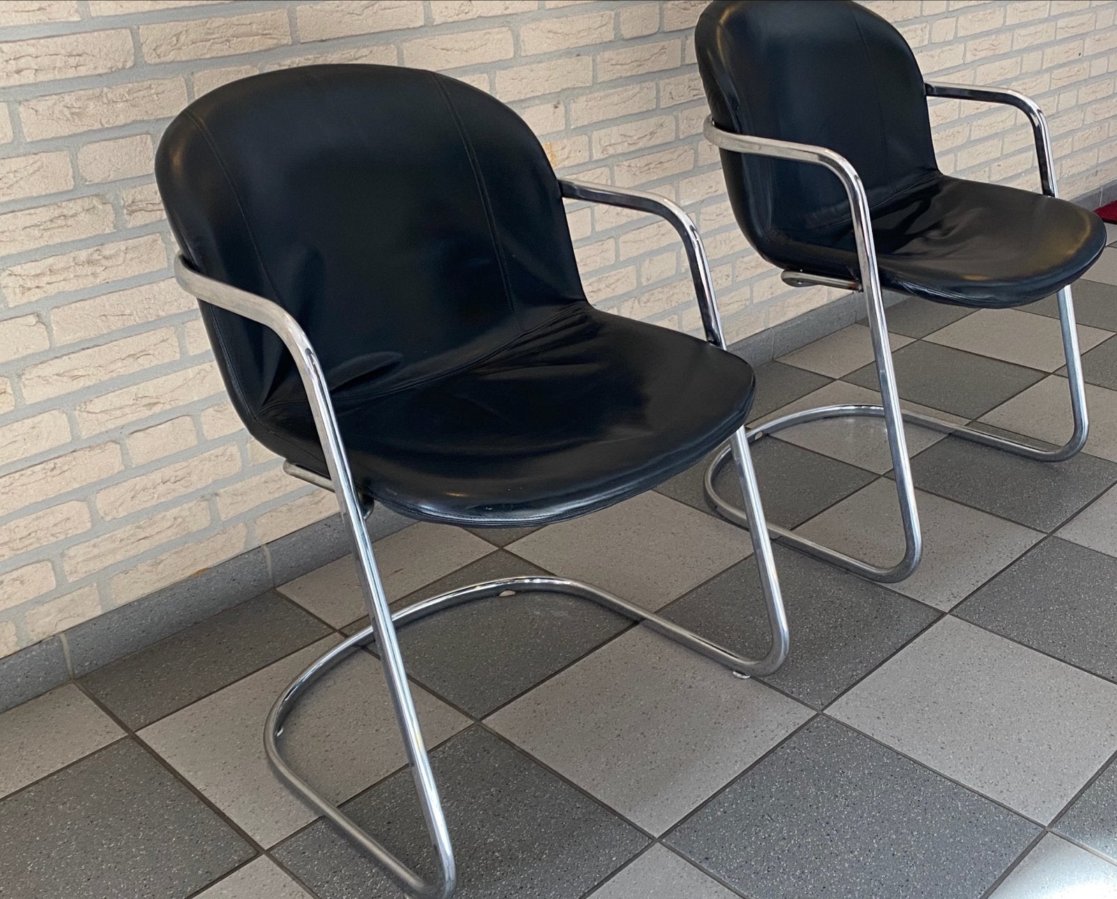Gastone Rinaldi Vintage design stoeltjes 70/80 Nette staat, Ophalen, Twee, Zwart, Leer