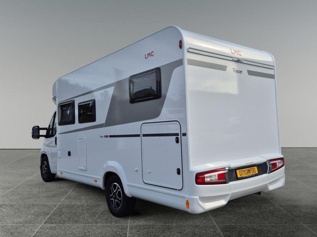 LMC Tracer 690EL 140 PK AUTOMAAT, Caravans en Kamperen, Automaat, Standaard zit, Fiat, 6 tot 7 meter