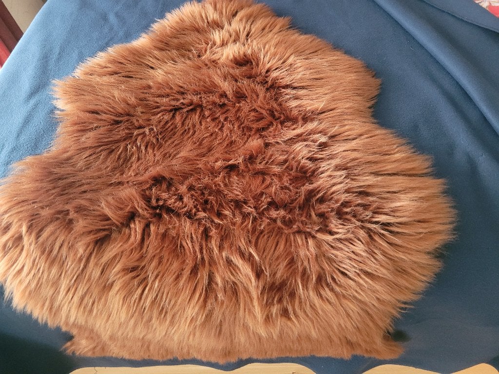 Vacht/kleedje synthetisch roestbruin 92 cm x 58 cm z.g.a.n., 50 tot 100 cm, Bruin, Rechthoekig, 50 tot 100 cm