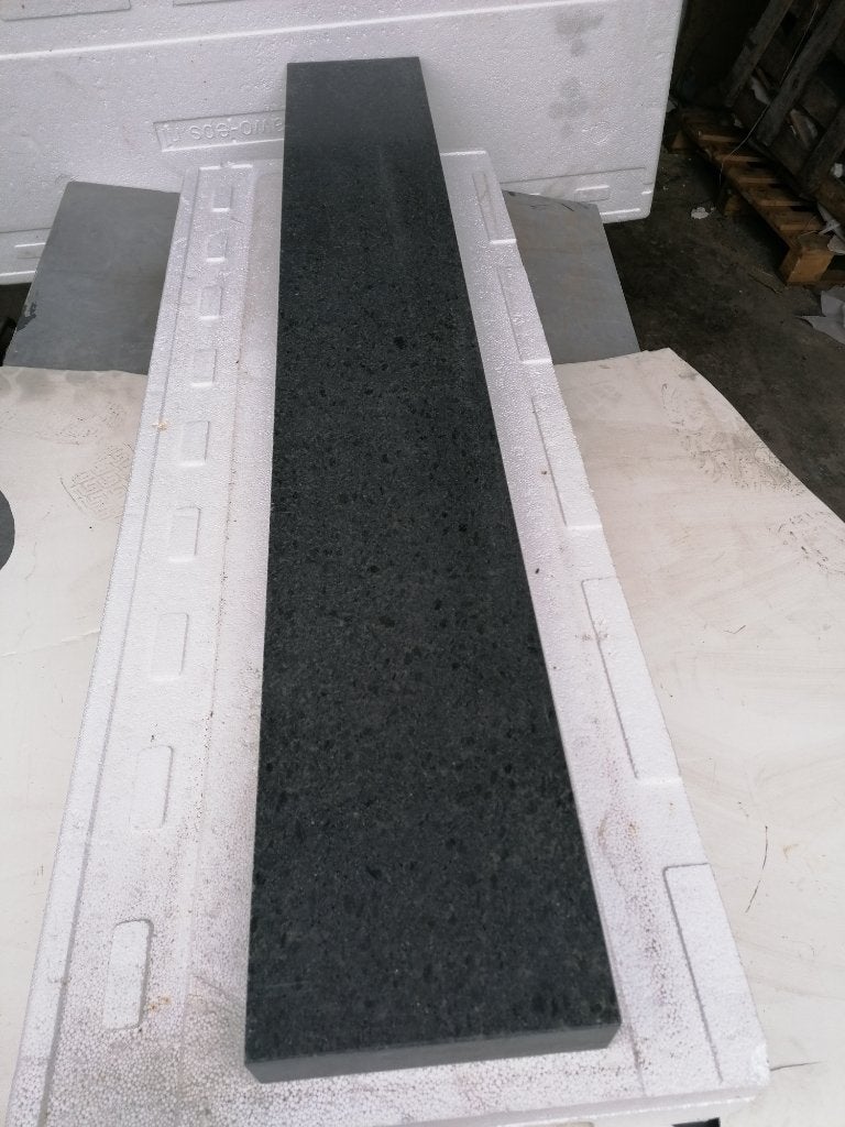 Dorpels in zwarte graniet Angkor Black, Tuin en Terras, Ophalen, 100 tot 200 cm, Biels, Nieuw