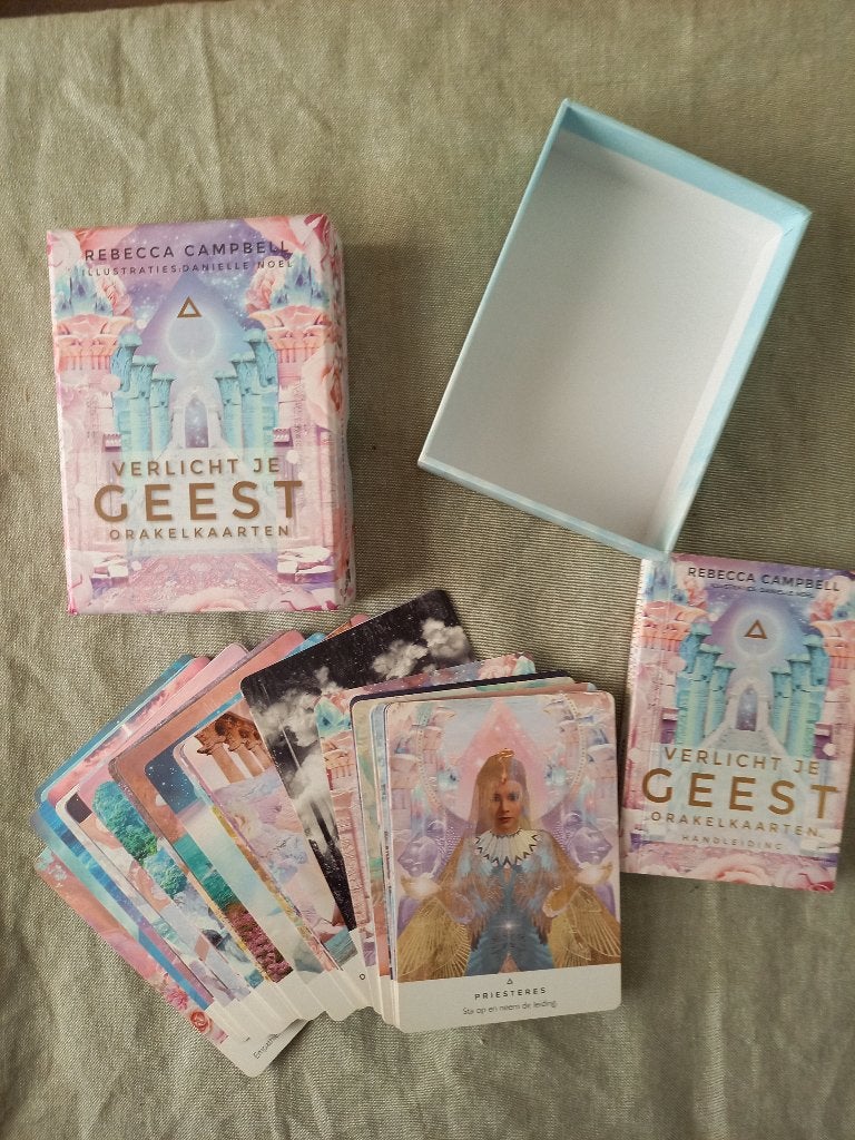 Verlicht je Geest Orakelkaarten / Kaarten - Rebecca Campbell, Ophalen of Verzenden, Zo goed als nieuw, Tarot of Kaarten leggen
