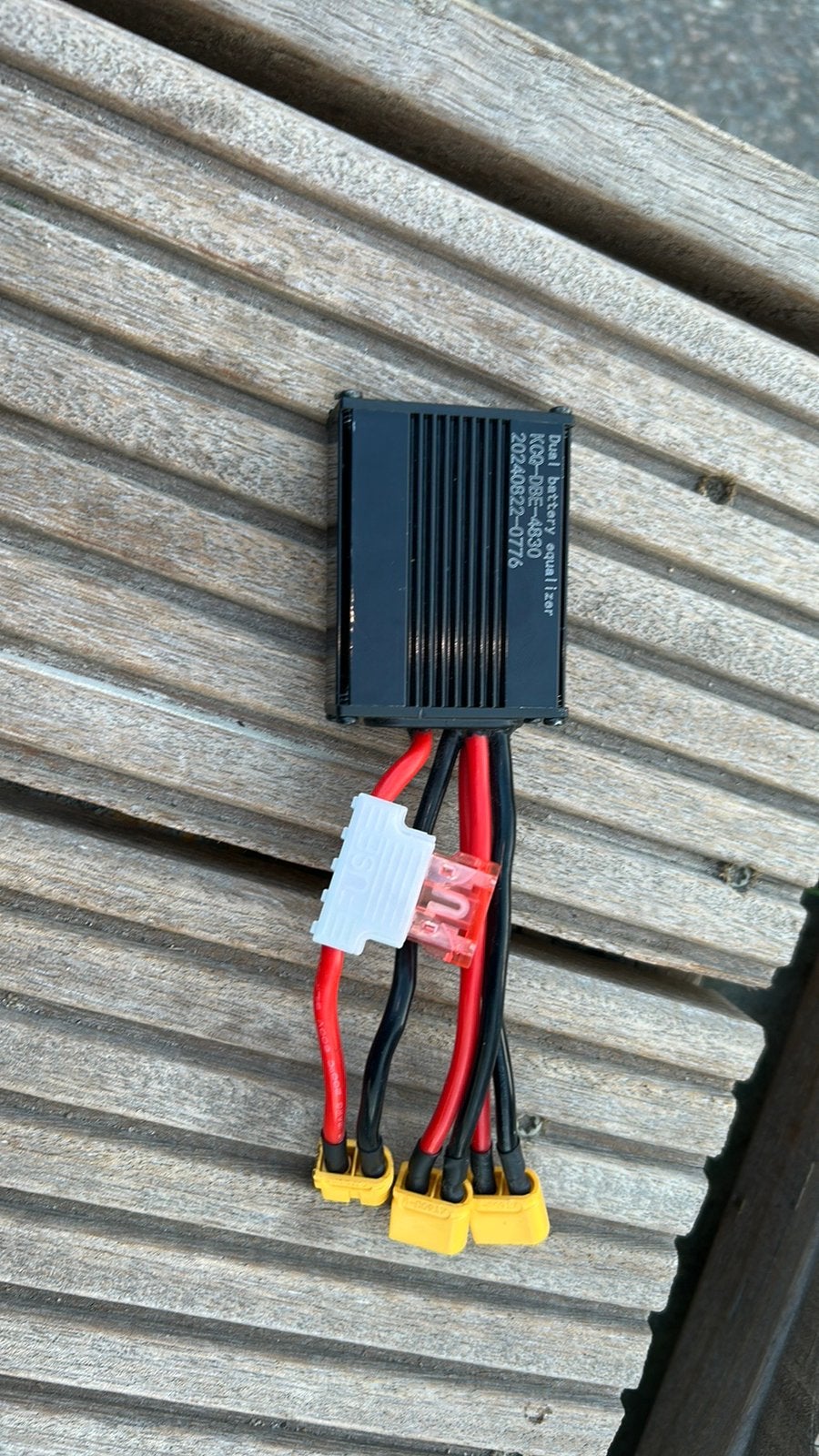 Dual Battery Equalizer, Ophalen, Nieuw