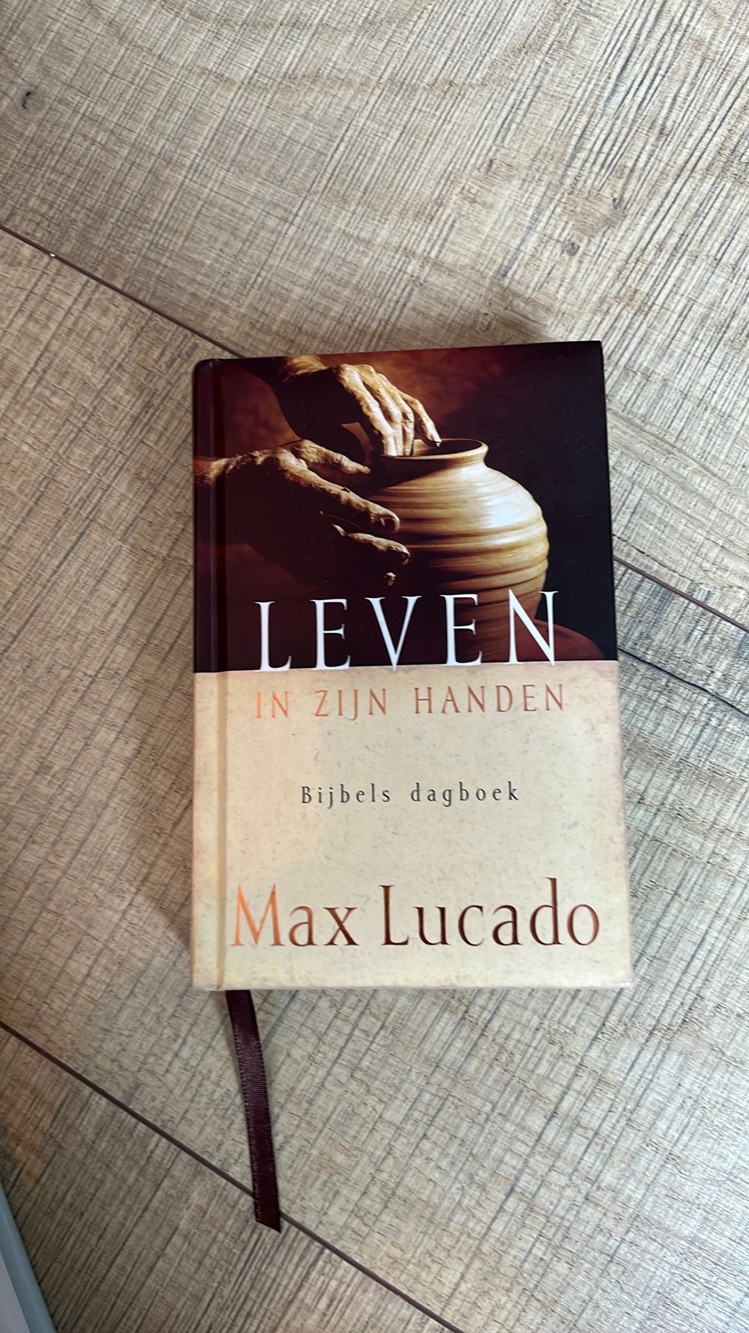 Leven in Zijn handen , Max Lucado, Ophalen of Verzenden, Nieuw