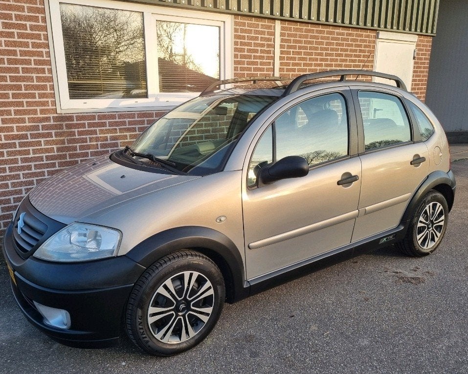 Citroën C3 1.4 I 16V Sensodrive X-tr 2005 Beige, 4 cilinders, Beige, Origineel Nederlands, Particulier