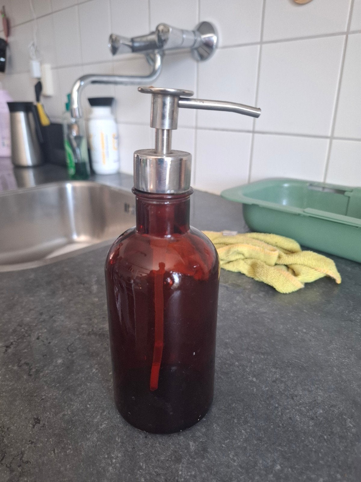 Zeeppompje, Ophalen, Wit