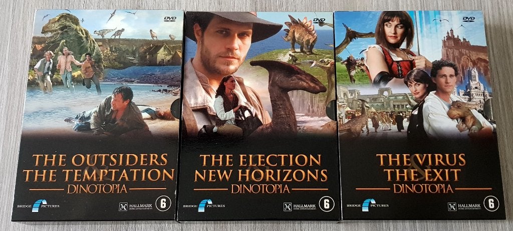 DVD Dinotopia, Complete serie 3x 2 Dvd's, Engels, Nederlands, Science Fiction en Fantasy, Ophalen of Verzenden