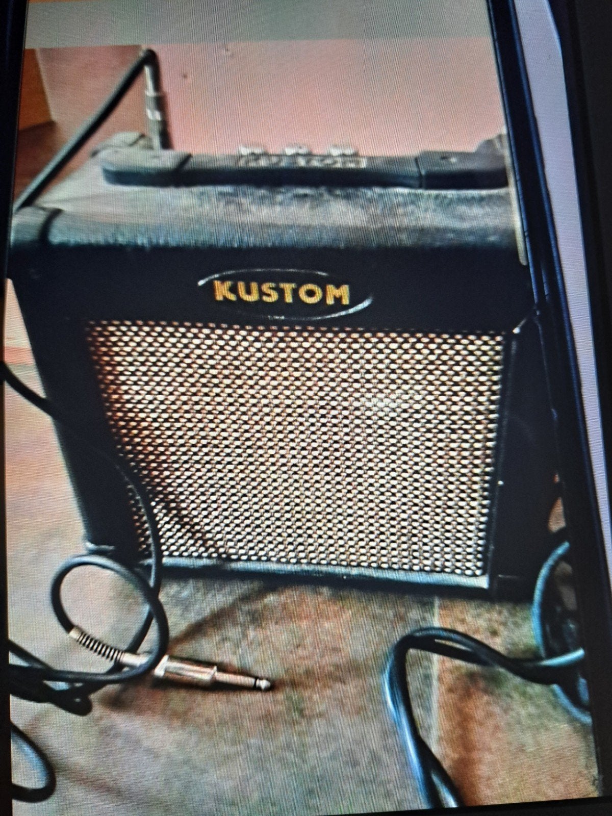 Kustom draagbare versterker met kabels., Ophalen of Verzenden, Minder dan 50 watt