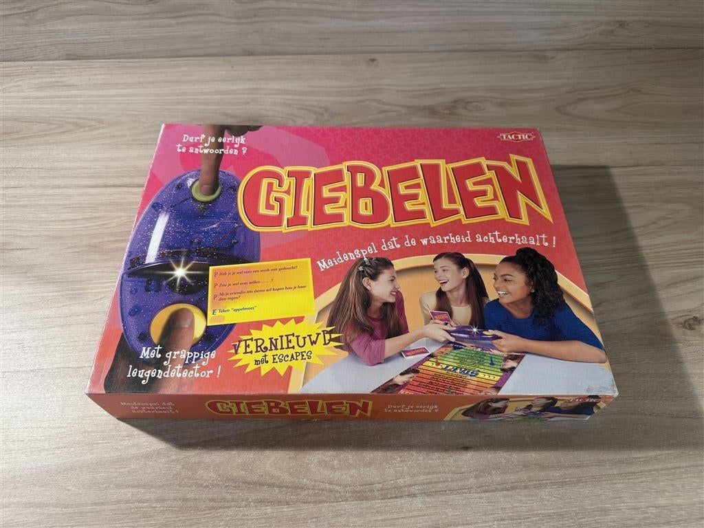 Giebelen - s6077, Hobby en Vrije tijd, Gezelschapsspellen | Bordspellen, Verzenden, Zo goed als nieuw