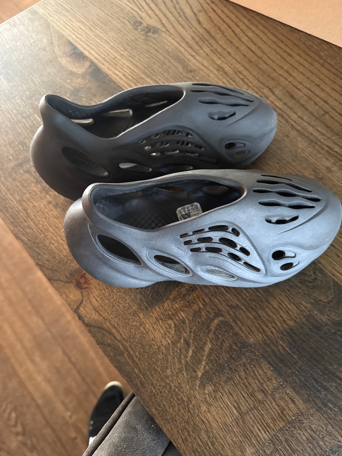 Adidas Yeezy Foam Runner 'Onyx' - Maat 42, Ophalen, Zo goed als nieuw, Zwart, Slippers