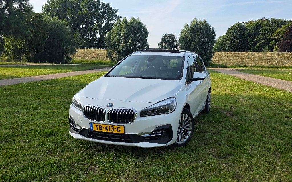 BMW 216d Luxury, nieuw type, Aut, pano, Leer,BTW, trekhaak, Auto's, BMW, Bedrijf, 2-Serie Active Tourer, ABS, Airbags, Airconditioning