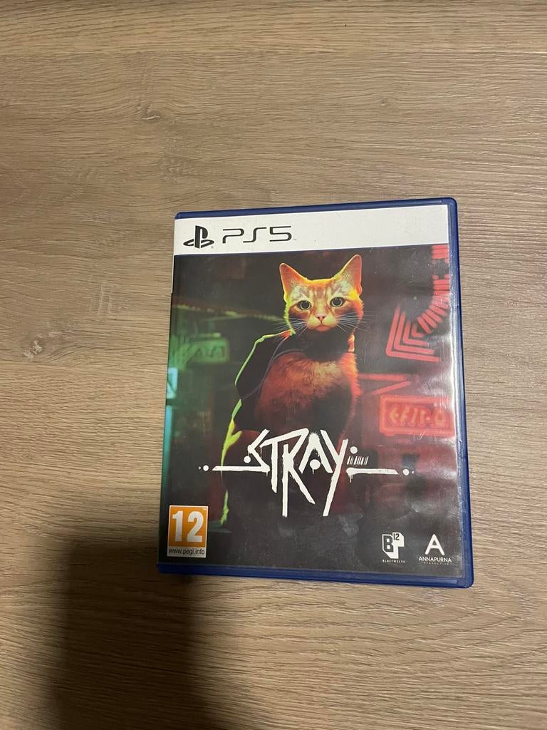 Stray (videogame), Ophalen, Gebruikt
