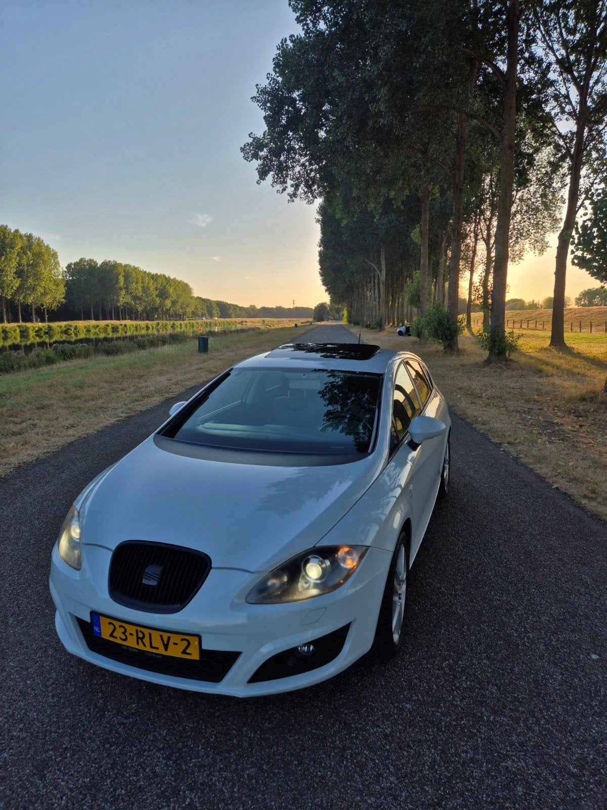 SEAT León