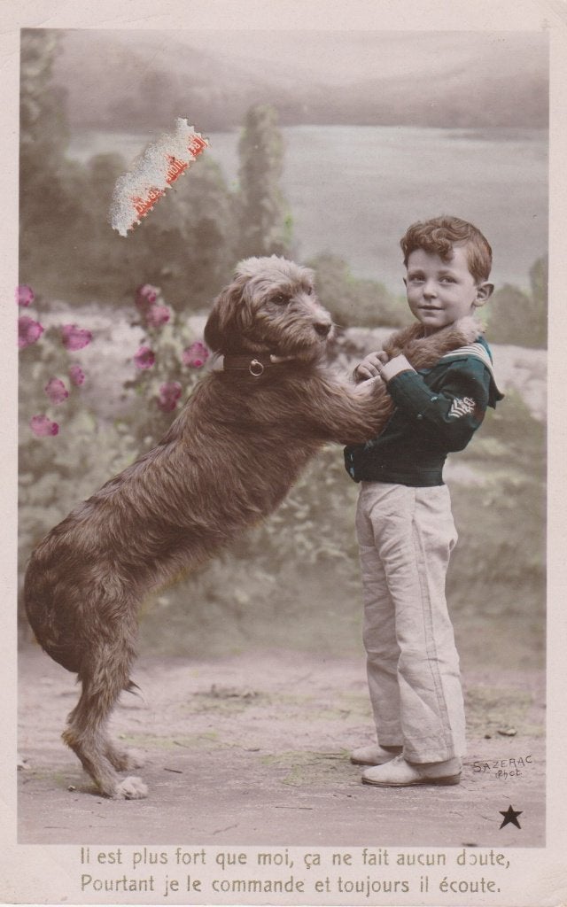 Jongen met grote Hond. Fraaie oude AK., Verzamelen, Ophalen of Verzenden, Voor 1920, Gelopen, Kinderen