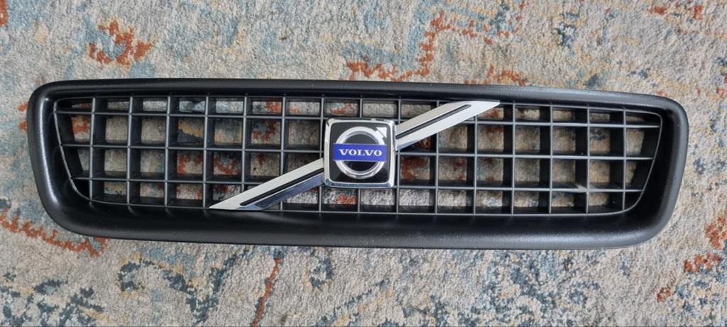 Volvo blokjes Grille, Auto-onderdelen, Ophalen of Verzenden, Voor, Volvo, Bumper