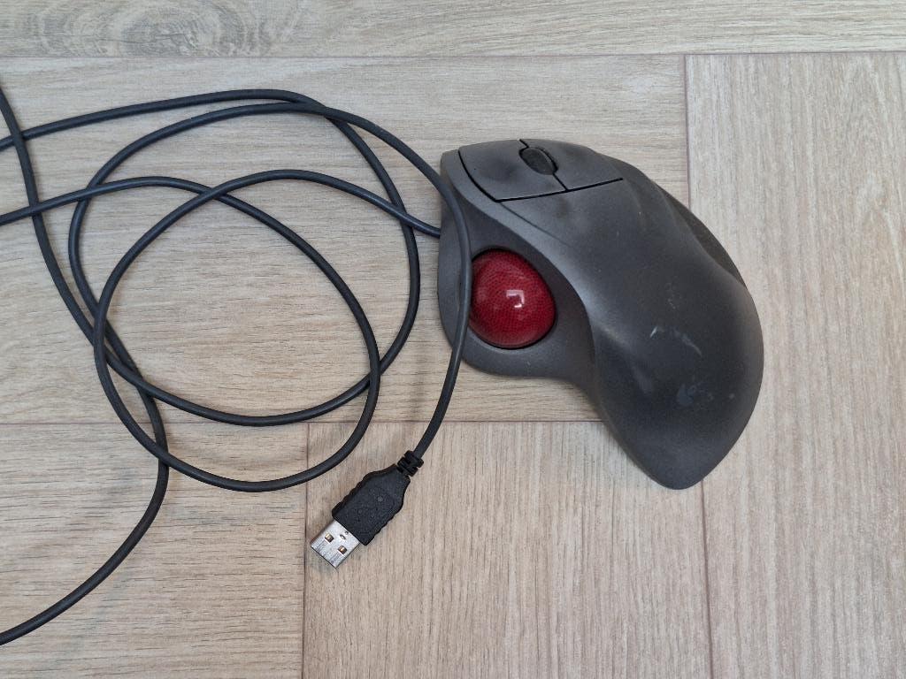 Logitech Trackman Wheel Grijs/Zilver Bedraad, Computers en Software, Muizen, Ophalen of Verzenden, Gebruikt, Bedraad, Muis