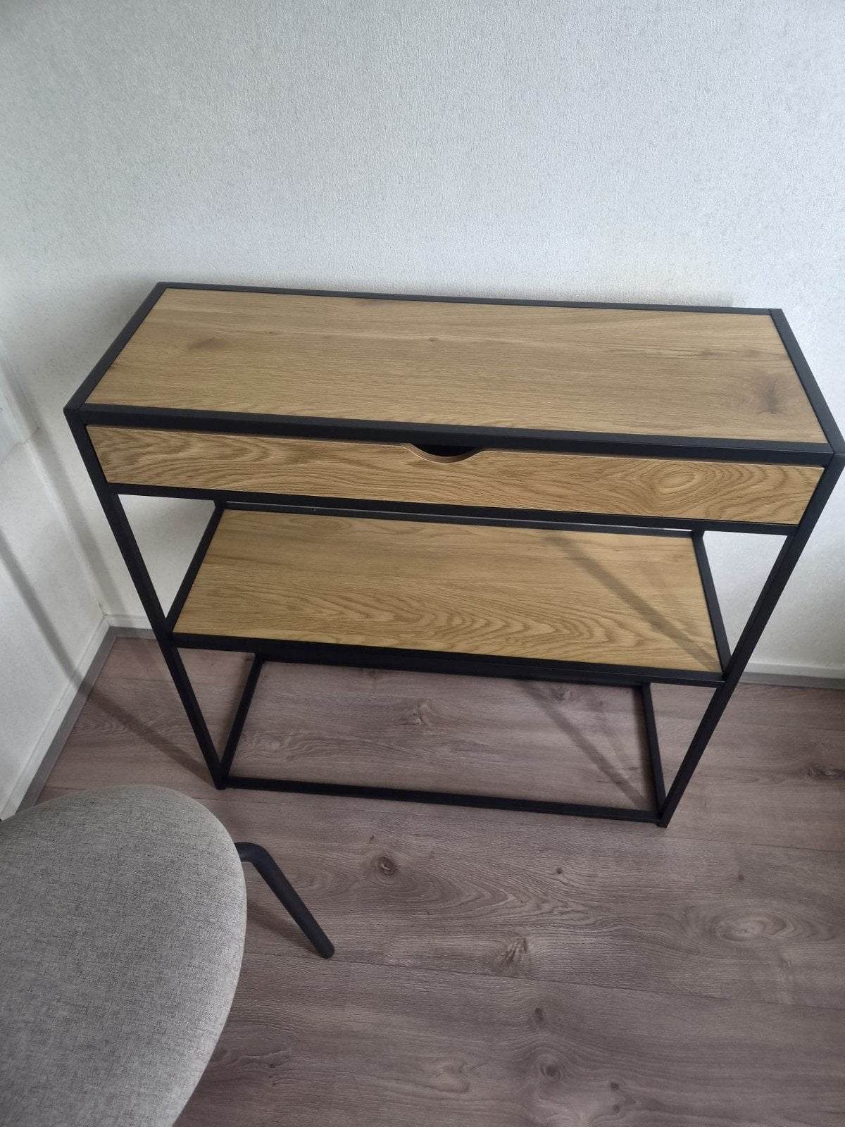 Zo goed als nieuwe sidetable/haltafel met lade en plank, Huis en Inrichting, Ophalen, 50 tot 100 cm, Zo goed als nieuw, Modern industrieel