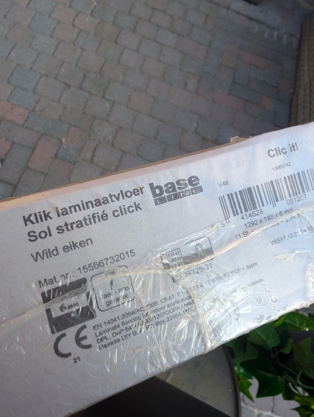 Nieuwe Klik Laminaatvloer Wild Eiken 6mm - 1.292 x 193 mm, Doe-het-zelf en Verbouw, Vloerdelen en Plavuizen, Ophalen, 50 tot 150 cm