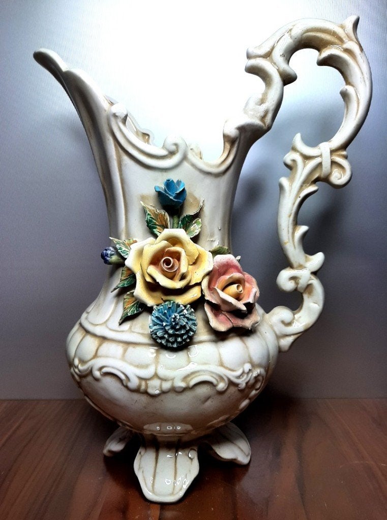Bassano vaas met bloemen. Model nr: 440., Ophalen