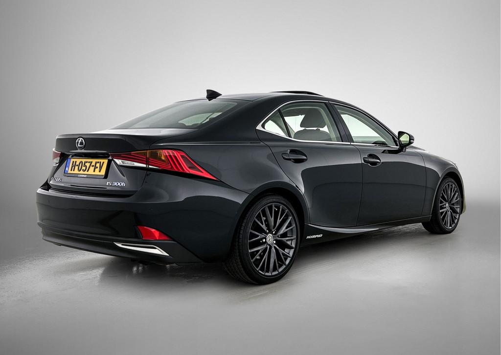 Lexus IS 300h Hybrid Luxury Line | Mark Levinson Audio |, Auto's, 12 maanden, Achterwielaandrijving, Gebruikt, Zwart