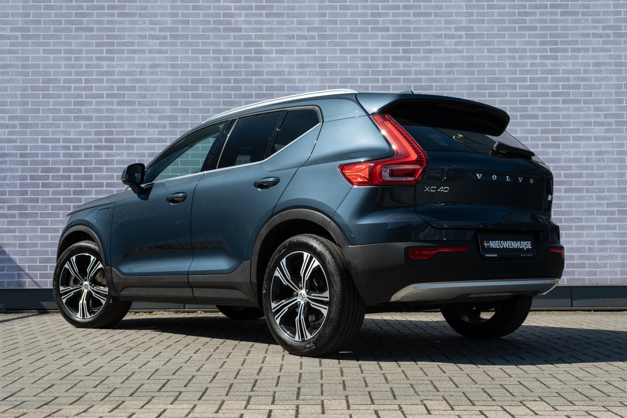 Volvo XC40 T5 262 pk Recharge Inscription | Plug-in Hybrid (, Stof, Euro 6, 1712 kg, Blauw