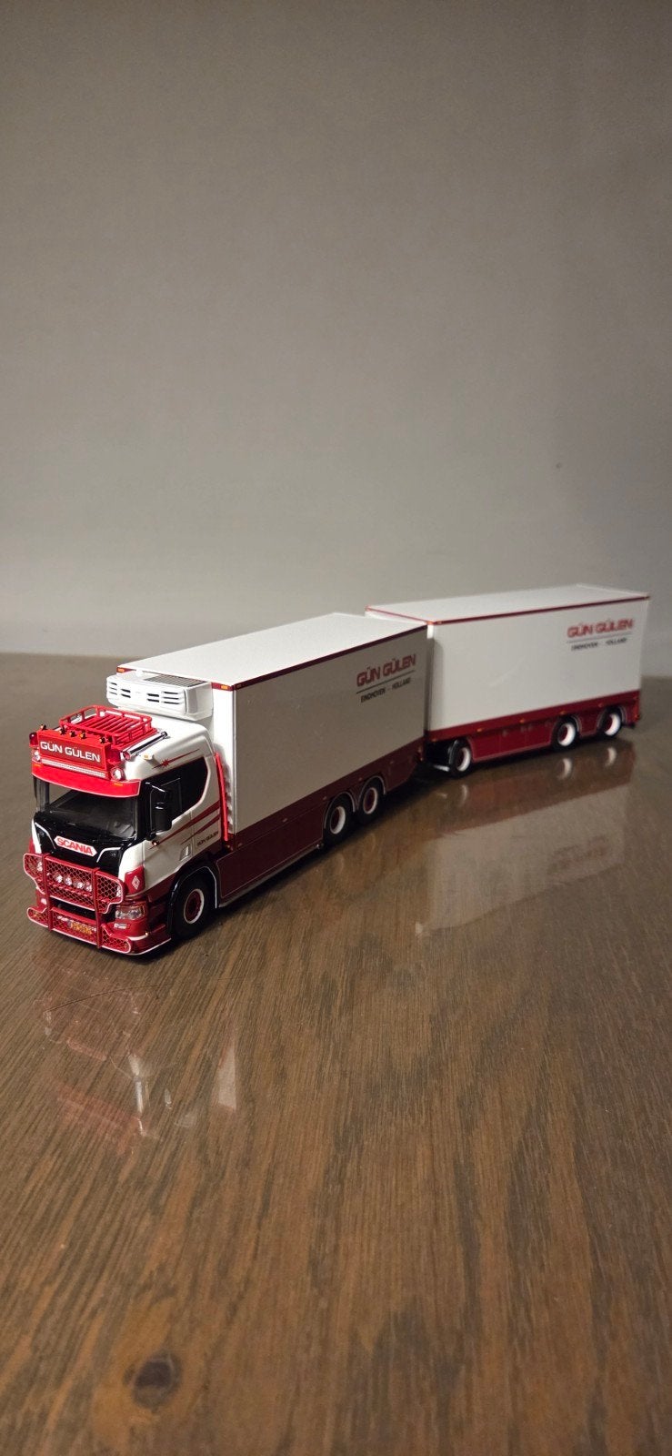 Gun Gülen wsi model 1:50, Ophalen, Nieuw, Bus of Vrachtwagen, Wsi