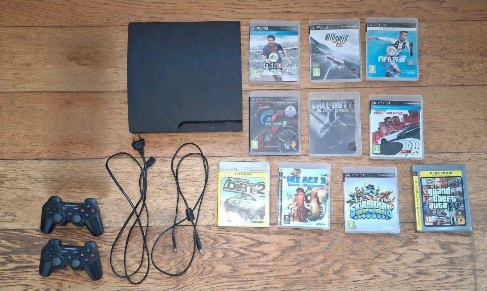PlayStation 3 Slim - Disc Edition met controllers en games, Ophalen, Met 2 controllers, Slim